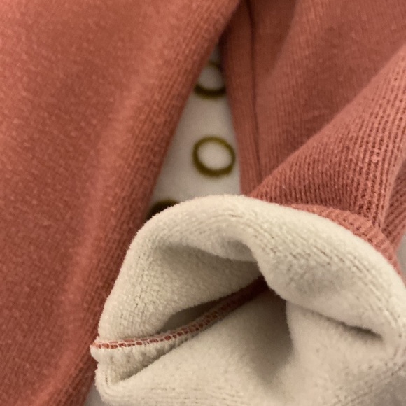 Living in Saskatchewan is very cold so wearing this is super warm and comfy - Picture 4 of 4